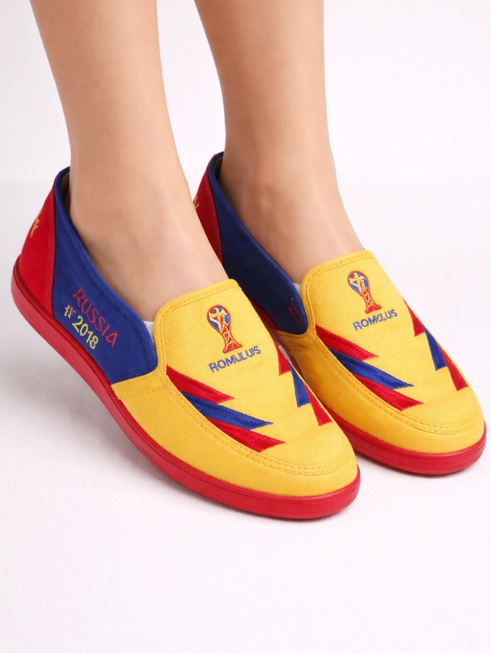 ROMULO Russia 2018 Slip On Shoes Colorful Casual Flats Size 39